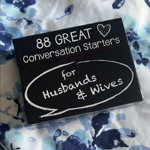88 Great Conversation Starters for Husbands & Wives - Black